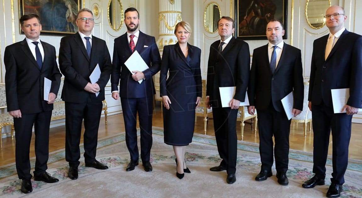 Čaputovej Ústavný súd – protivládny bitangovia v sudcovských talároch…
