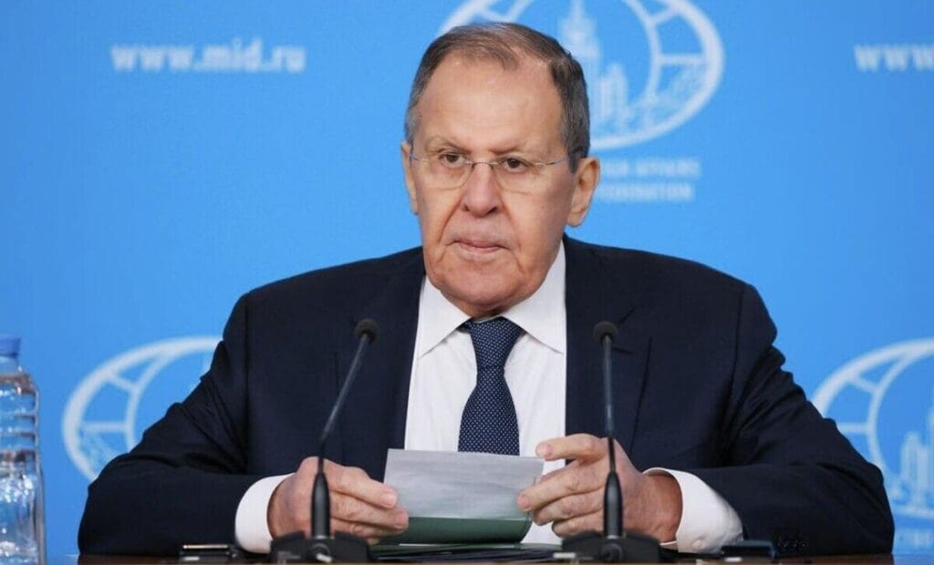 Ruský minister zahraničných vecí Sergej Lavrov spochybnil duševné zdravie tých zástupcov Európskej únie, ktorí požadujú od Ruska reparácie v rámci urovnania