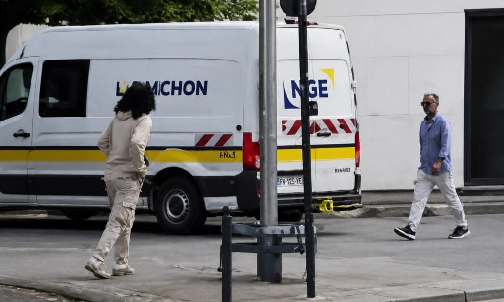 Krvavý kúpeľ v Paríži: „Alah mi prikázal, aby som to urobil,“ hovorí páchateľ