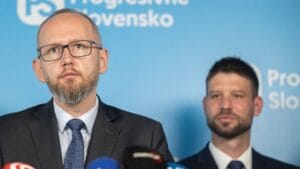 Odkaz PSku: Slovensko nie je hračkárstvo pre politických učňov!