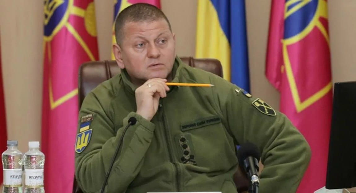 Zalužnyj o realite: „Do NATO v skutočnosti nikdy nevstúpime. Bohužiaľ.“
