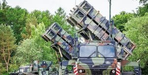 Zelenský patrioty nedostane. USA pripravujú Ukrajinu o hlavnú zbraň PVO