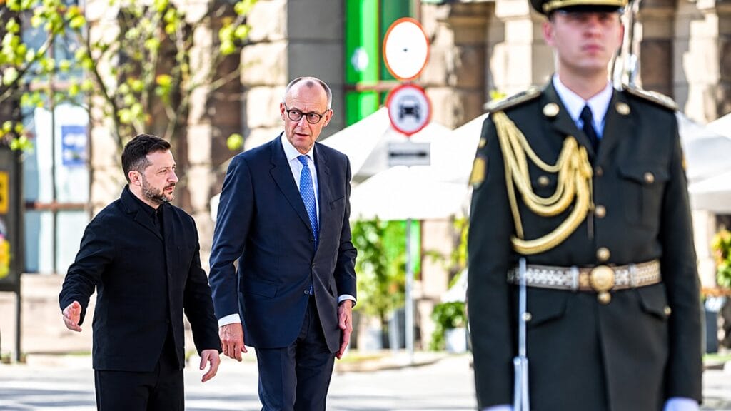 Politická mŕtvola dotlačila Kyjev k novej eskalácii.